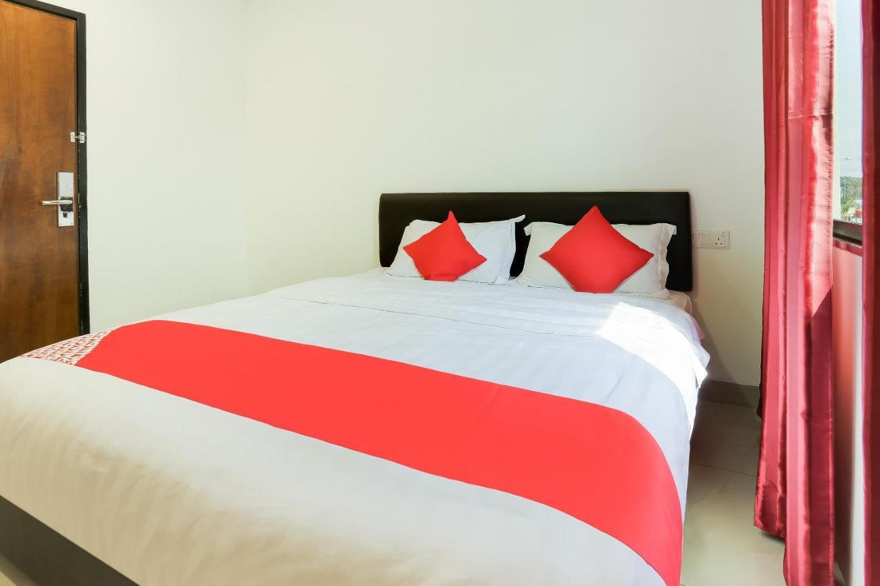 Super Oyo 89495 Rich Hotel 조호르 바루 외부 사진