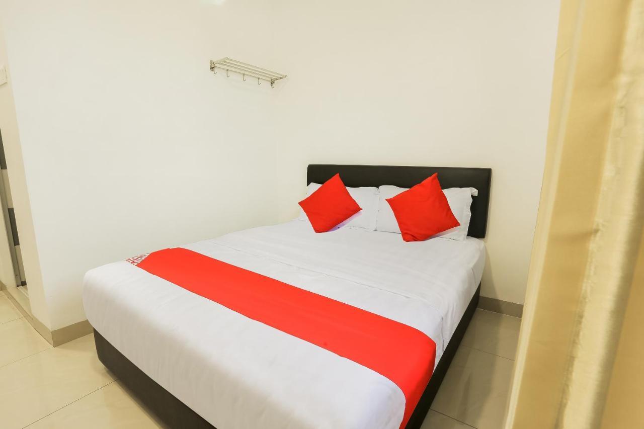 Super Oyo 89495 Rich Hotel 조호르 바루 외부 사진